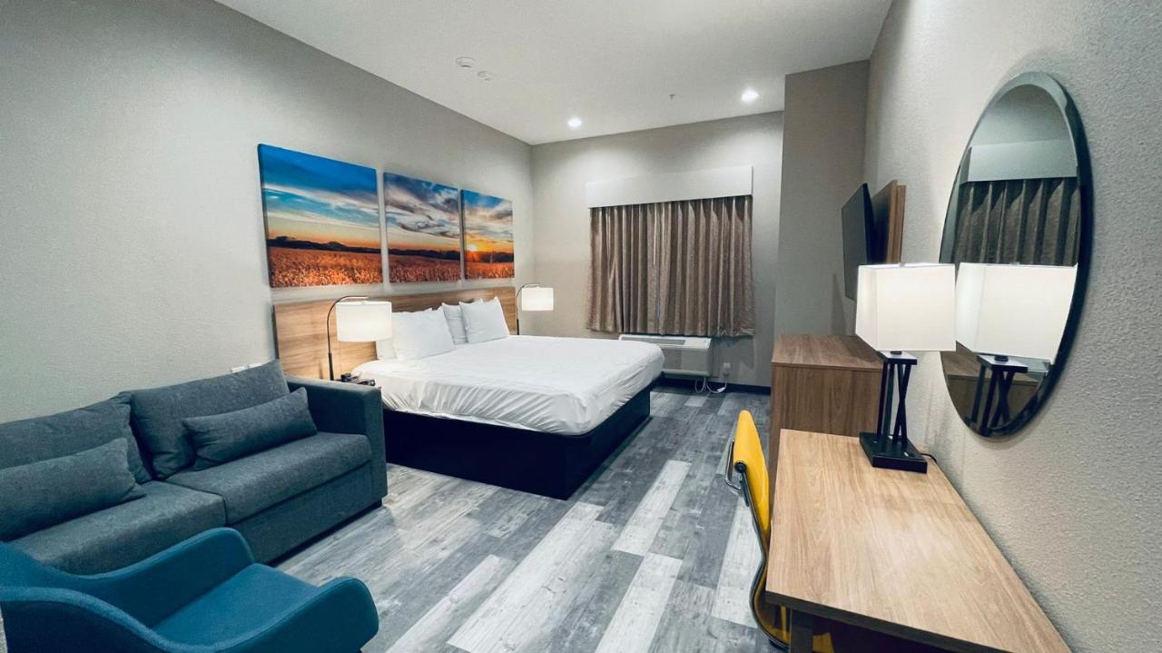 Hotel Days & By Wyndham Greater