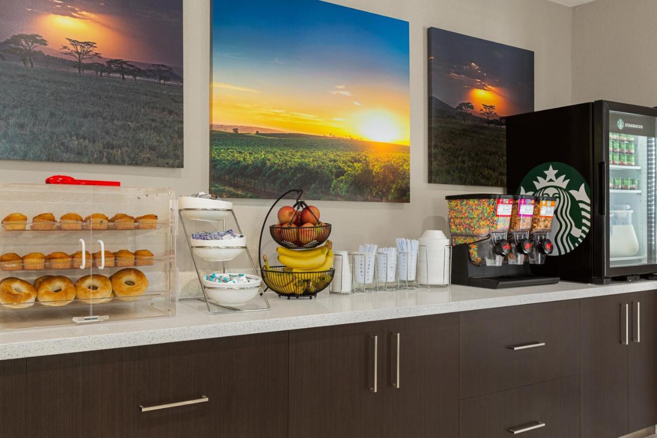 Hotel Days & By Wyndham Greater Tomball