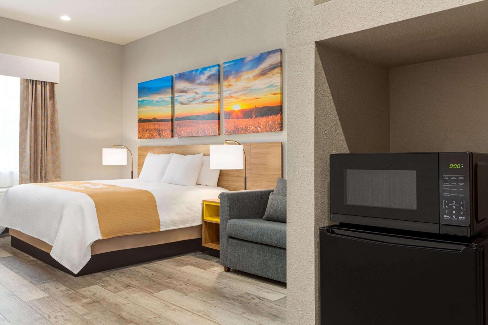 Hotel Days & By Wyndham Greater 2*
